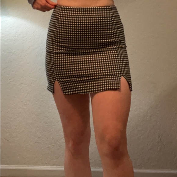 Eyeshadow Skirt - Picture 2 of 7
